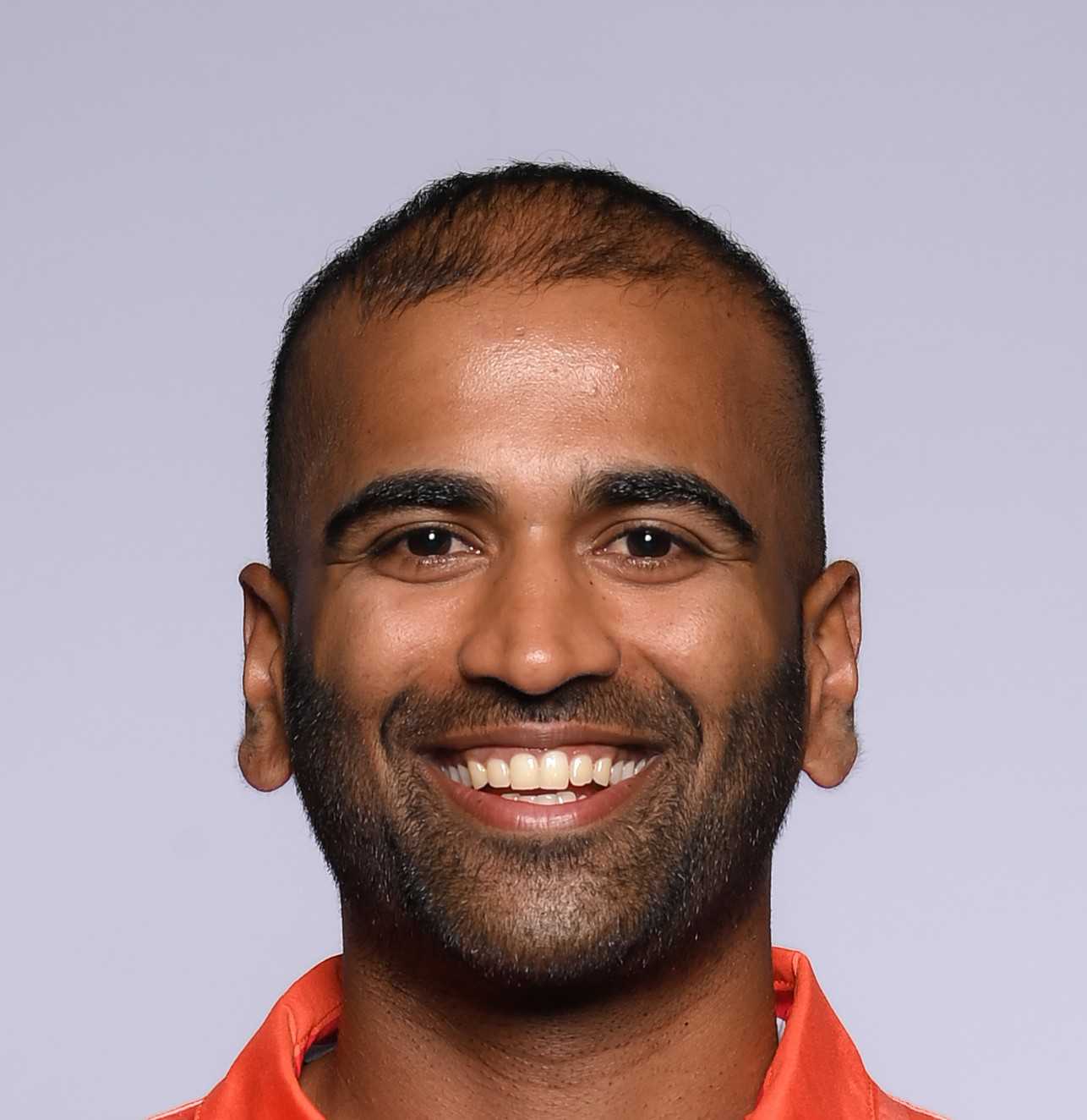 Teja Nidamanuru